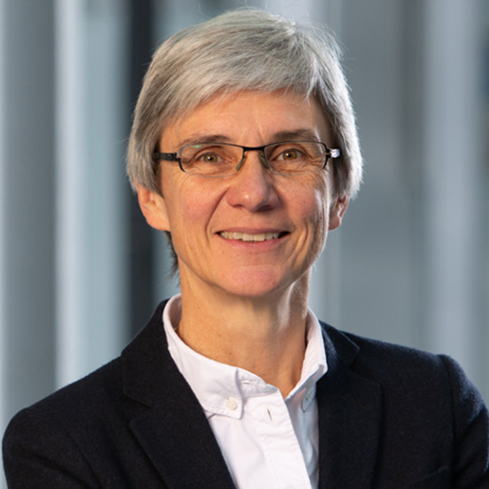 Prof. Dr. Bettina Schwarzer